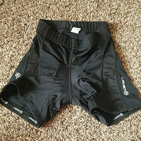 canari cycling shorts